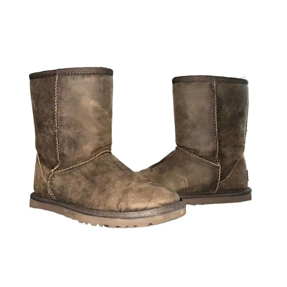 UGG Women's Leather‎ Short II Boot Size 5 - Picture 2 of 9